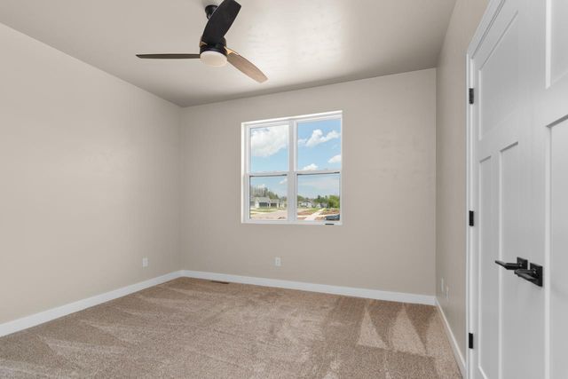 2599 N STELLITA CIRCLE, De Pere, WI 54115