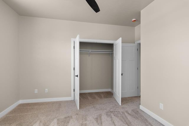 2599 N STELLITA CIRCLE, De Pere, WI 54115