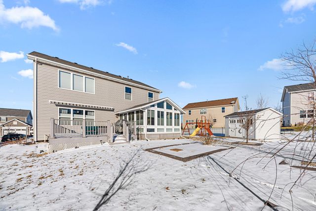 2400 Dowling Street, Valparaiso, IN 46385