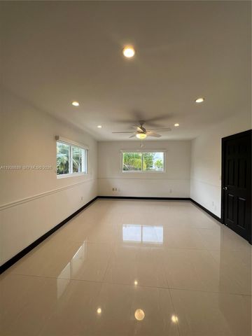 9210 SW 73rd Rd 9210, Pinecrest, FL 33156