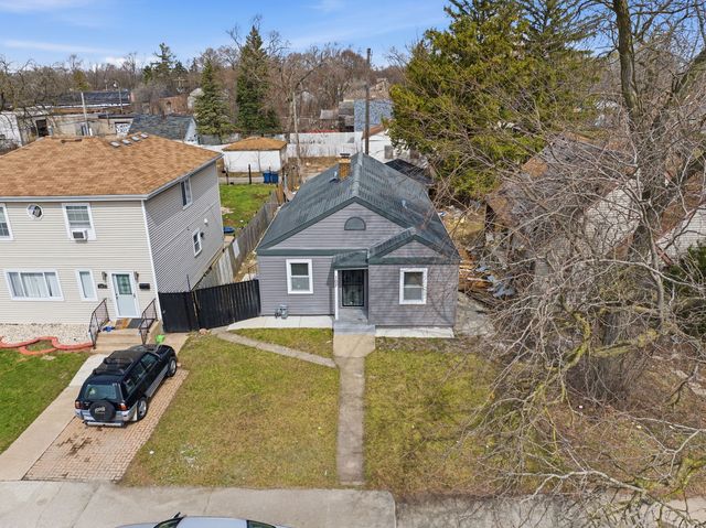 107 E 149th Street, Harvey, IL 60426