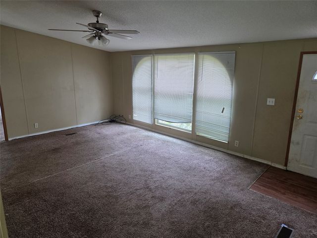 345 County Road 4231, Mt Pleasant, TX 75455