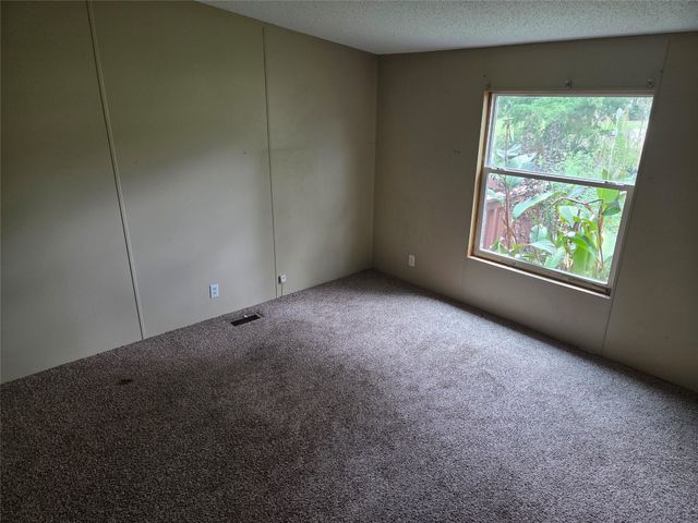 345 County Road 4231, Mt Pleasant, TX 75455