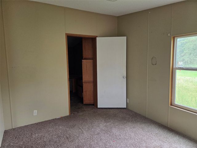 345 County Road 4231, Mt Pleasant, TX 75455