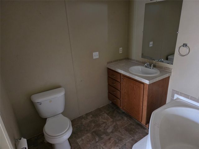 345 County Road 4231, Mt Pleasant, TX 75455