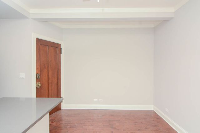 640 W WRIGHTWOOD Avenue 216, Chicago, IL 60614