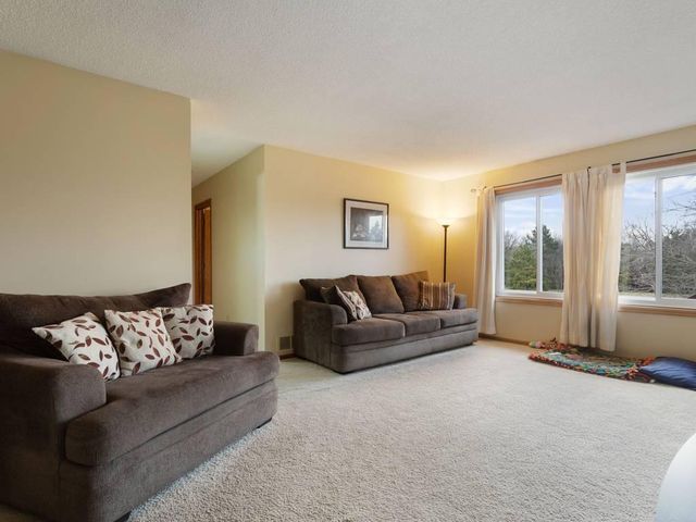 15781 Azurite Court NW, Anoka, MN 55303