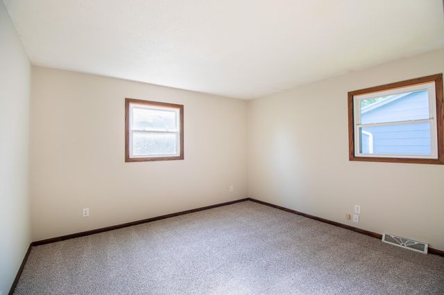 16639 Lyons Avenue SE, Prior Lake, MN 55372