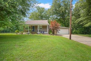 10600 Hillview Drive, Evansville, IN 47720