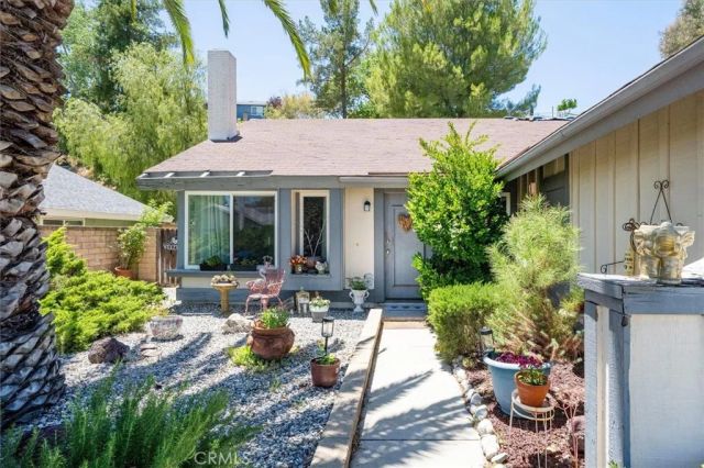 27951 Sycamore Creek, Valencia, CA 91354
