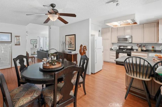 27951 Sycamore Creek, Valencia, CA 91354