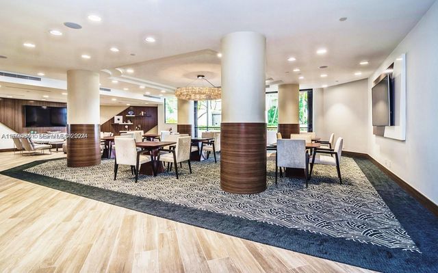 3000 Island Boulevard 1201, Aventura, FL 33160