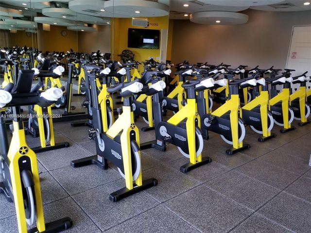 3000 Island Boulevard 1201, Aventura, FL 33160