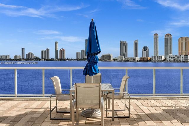 3000 Island Boulevard 1201, Aventura, FL 33160