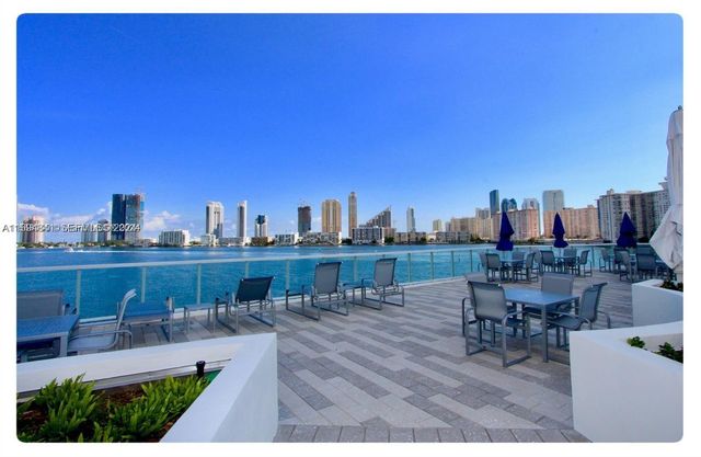 3000 Island Boulevard 1201, Aventura, FL 33160