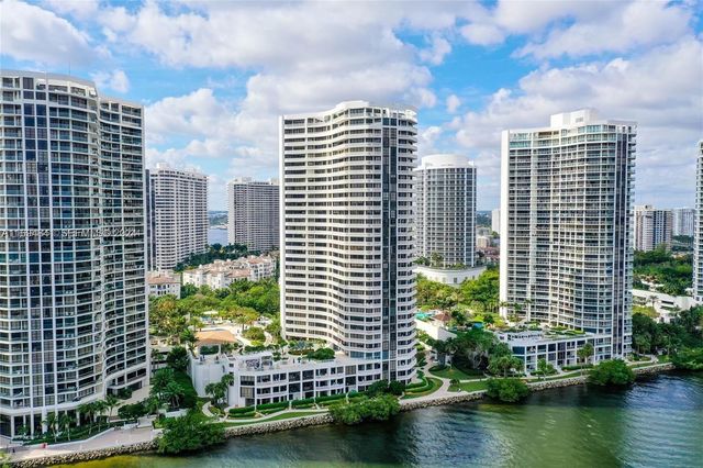 3000 Island Boulevard 1201, Aventura, FL 33160