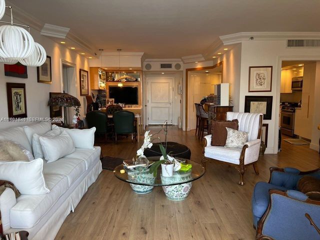 3000 Island Boulevard 1201, Aventura, FL 33160