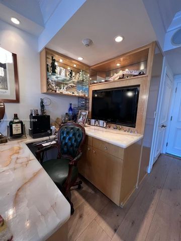 3000 Island Boulevard 1201, Aventura, FL 33160