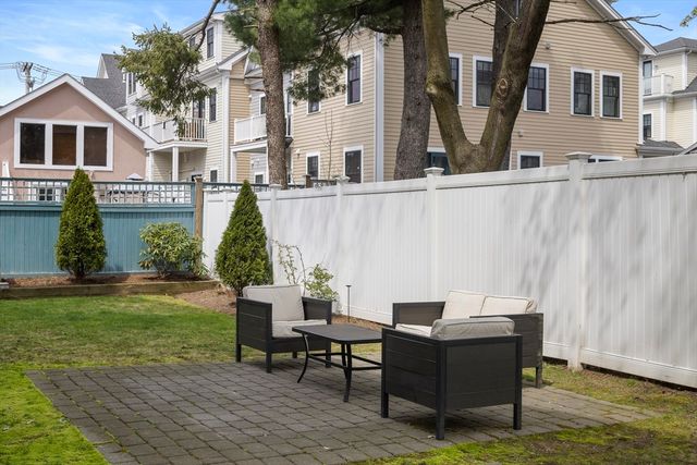 6 Ashland 2, Boston, MA 02122