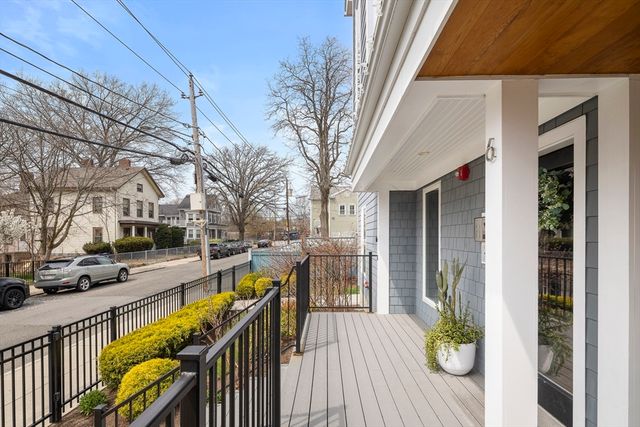 6 Ashland 2, Boston, MA 02122