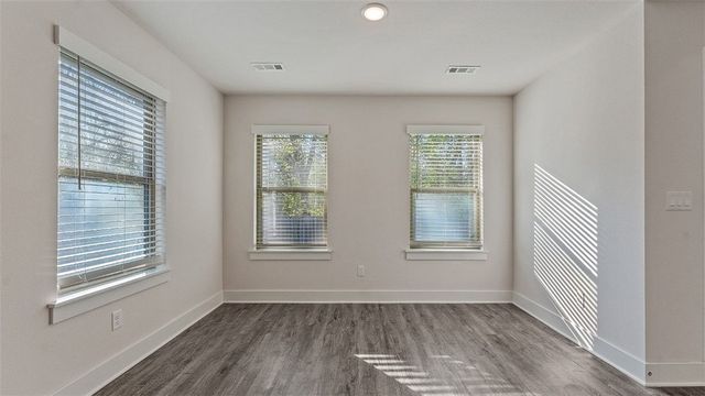 1311 Valley Drive, Gentry, AR 72734