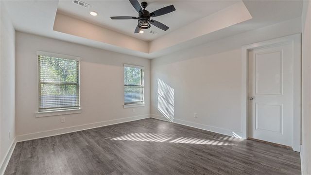 1311 Valley Drive, Gentry, AR 72734