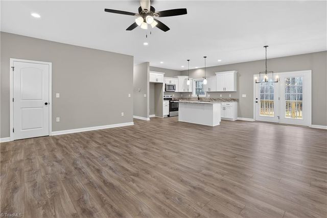 918 Freedom Trail, Asheboro, NC 27205