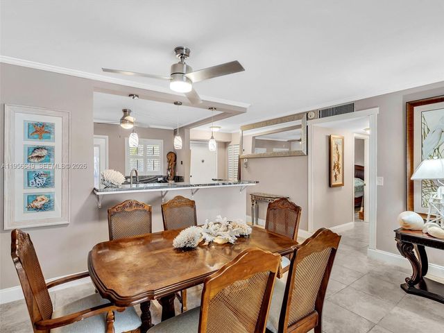 201 SE 11th Ter 303, Dania Beach, FL 33004