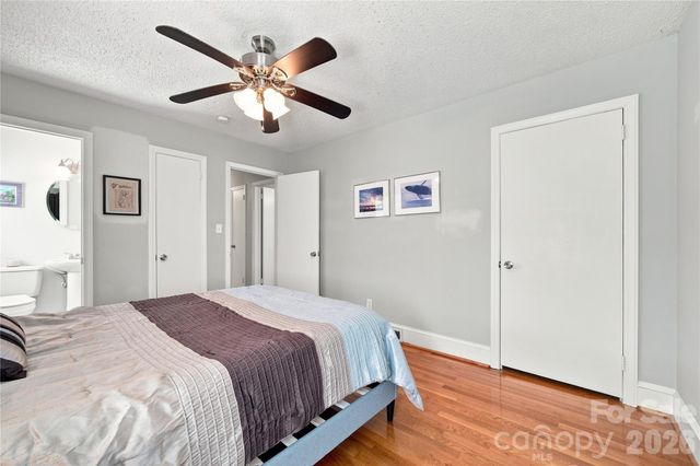 6142 King George Drive, Charlotte, NC 28213