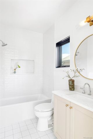 1059 S York Street, Denver, CO 80209