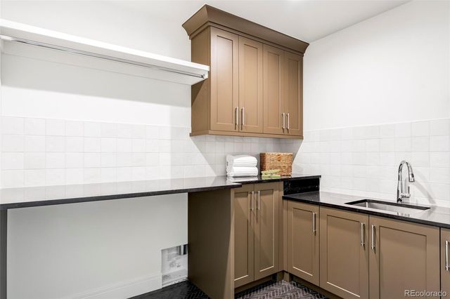 1059 S York Street, Denver, CO 80209