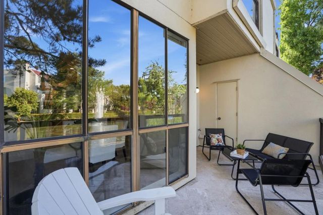 126 Shorebird Circle, Redwood City, CA 94065