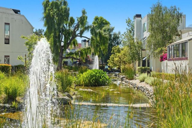 126 Shorebird Circle, Redwood City, CA 94065