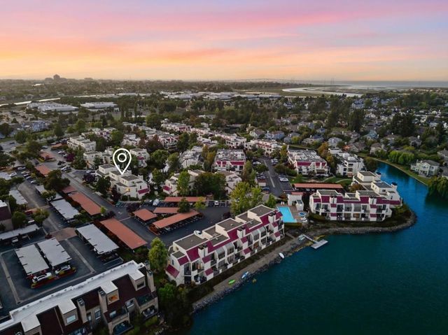 126 Shorebird Circle, Redwood City, CA 94065