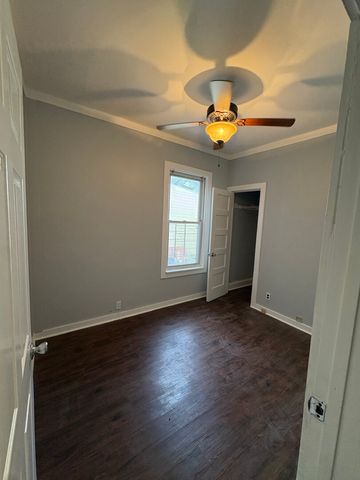 5940 S Marshfield Avenue 1, Chicago, IL 60636