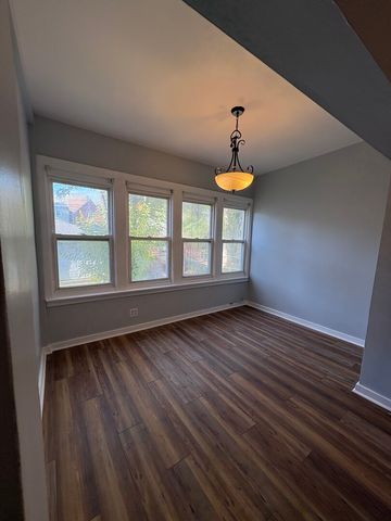 5940 S Marshfield Avenue 1, Chicago, IL 60636