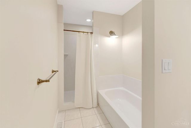 5780 Oak Ridge Road, Fairfield Twp, OH 45011