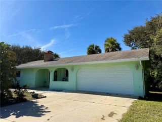 2226 S DAYTONA AVENUE, Flagler Beach, FL 32136