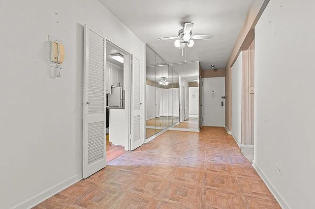 2727 Ocean Pkwy Apt E22, New York City, NY 11235