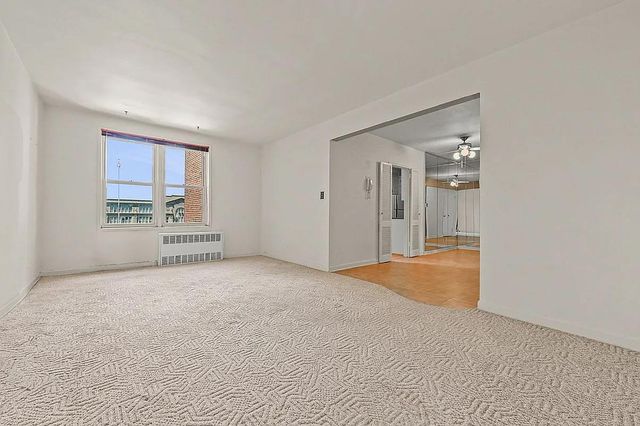 2727 Ocean Pkwy Apt E22, New York City, NY 11235