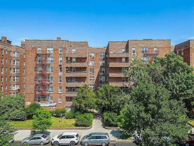 2727 Ocean Pkwy Apt E22, New York City, NY 11235