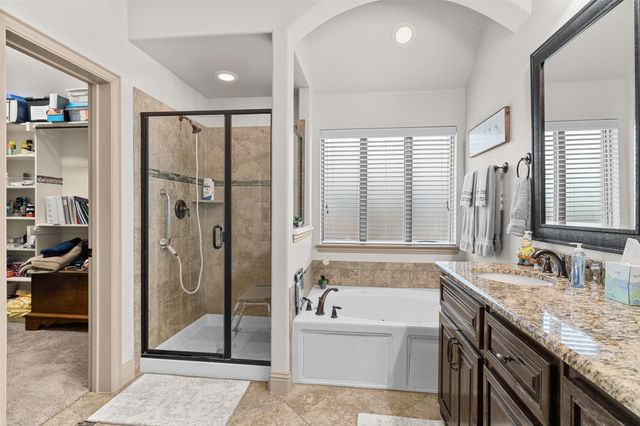 211 Chinaberry Trail, Forney, TX 75126