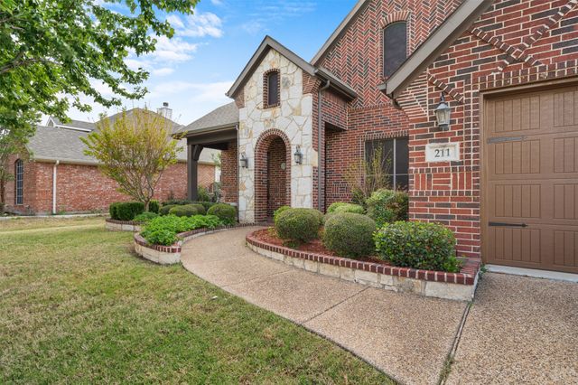 211 Chinaberry Trail, Forney, TX 75126