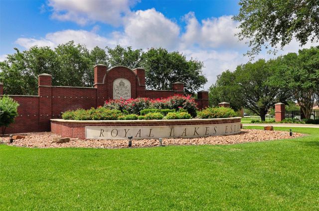 9131 Crown Jewel Drive, Richmond, TX 77469