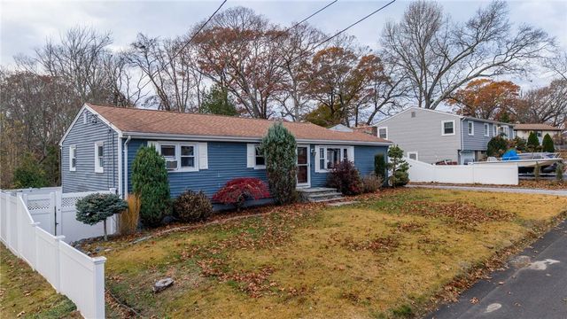 401 Lake Shore Drive, Warwick, RI 02889