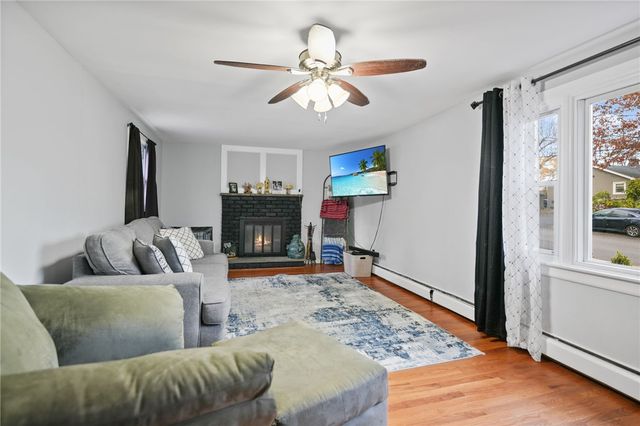 401 Lake Shore Drive, Warwick, RI 02889