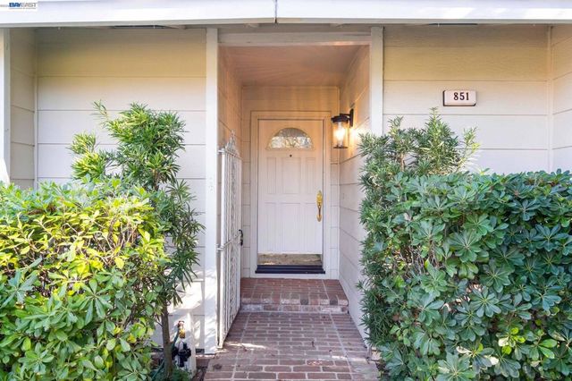 851 Luz Ct, Danville, CA 94526
