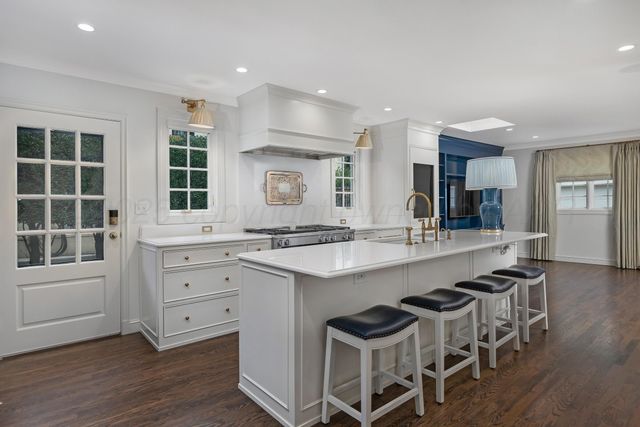 3003 S HUGHES Street, Amarillo, TX 79109