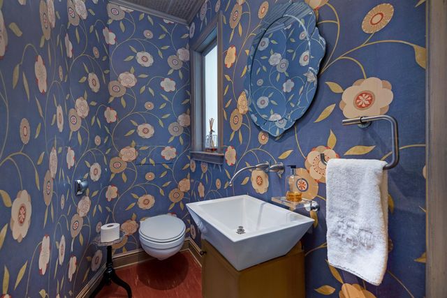 3003 S HUGHES Street, Amarillo, TX 79109