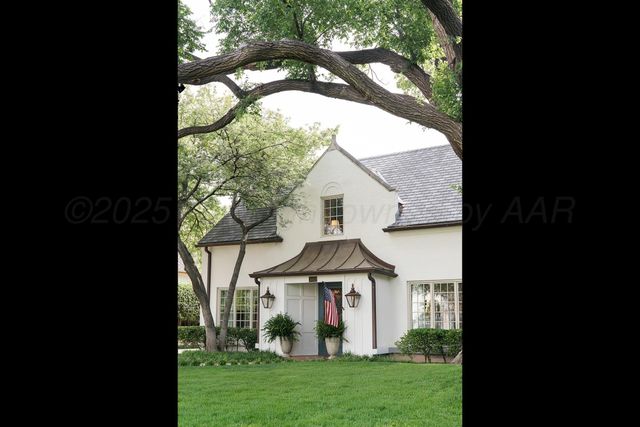 3003 S HUGHES Street, Amarillo, TX 79109